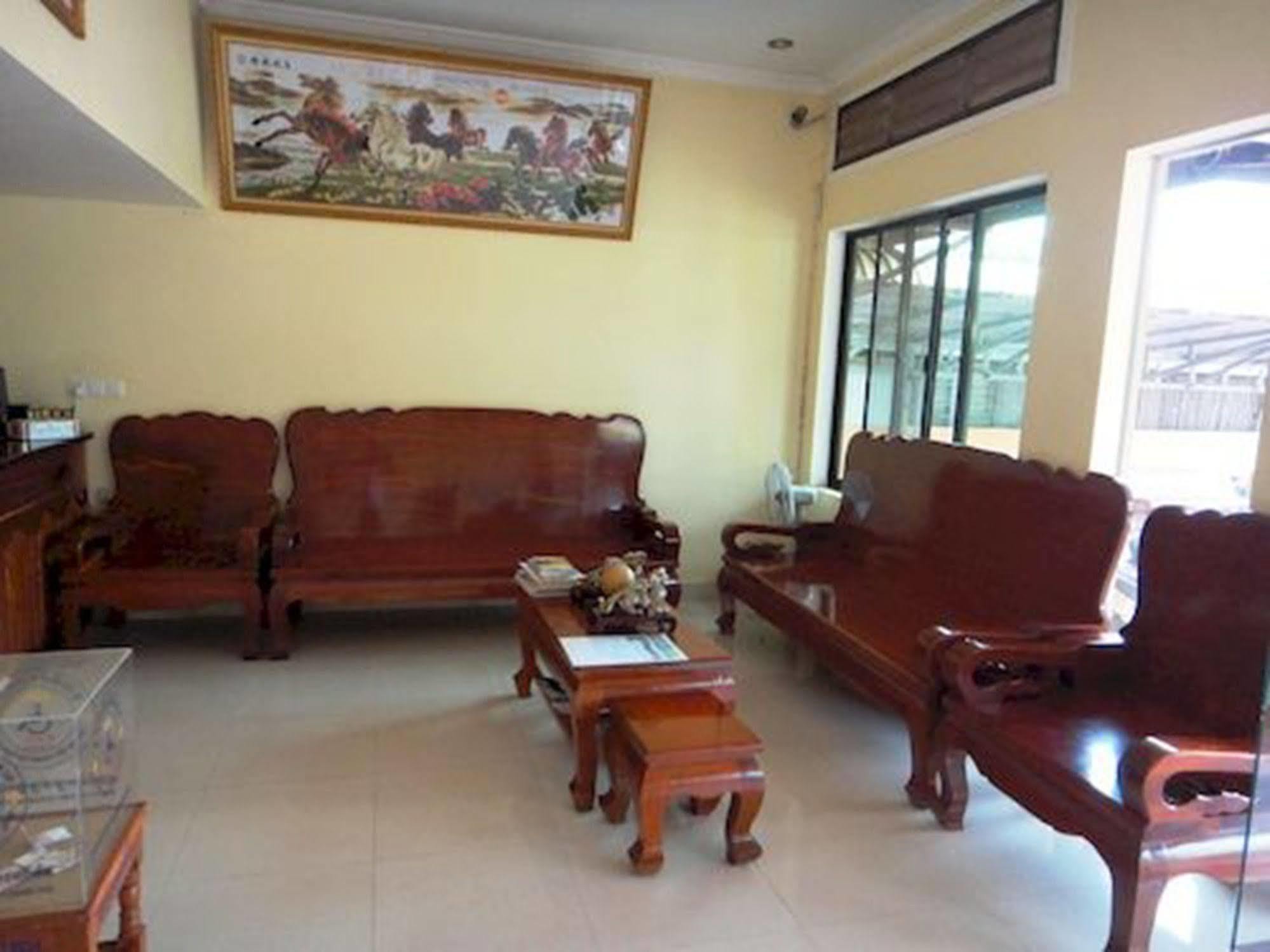 NyNy Hotel Kampot Kültér fotó